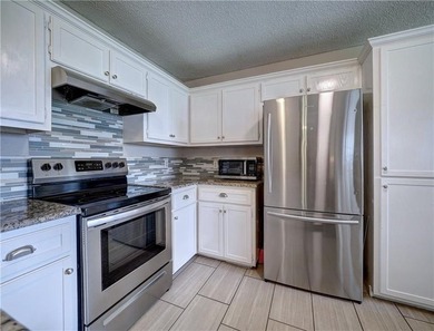 New Price !Welcome home, where you will fall in love with this - photo 4