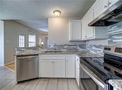 New Price !Welcome home, where you will fall in love with this - photo 6