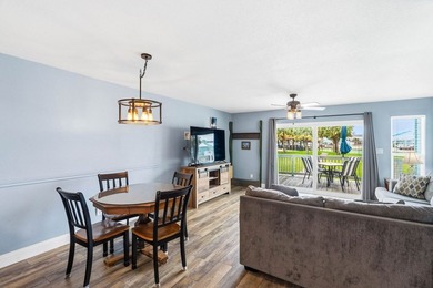 Welcome to coastal living at its finest! This beautifully - photo 3