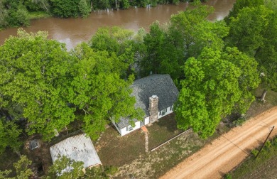 Gasconade River Home For Sale in Hermann Missouri