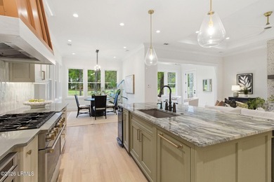 Looking for timeless luxury in a quiet, serene neighborhood that - photo 14