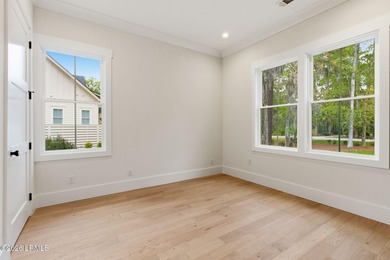 Looking for timeless luxury in a quiet, serene neighborhood that - photo 27