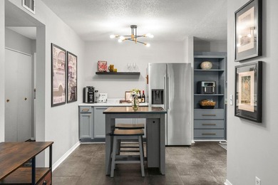 Come step inside this beautifully refreshed condo, and feel an - photo 29