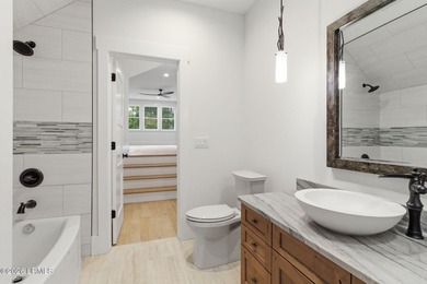 Looking for timeless luxury in a quiet, serene neighborhood that - photo 37