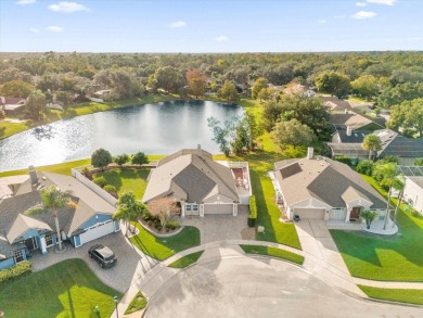 (private lake, pond, creek) Home Sale Pending in Oviedo Florida