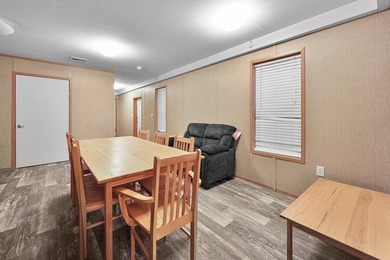Escape the city and enjoy peaceful living near beautiful Cedar - photo 7