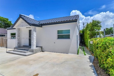 Excellent home located in one of the most desirable area of - photo 5