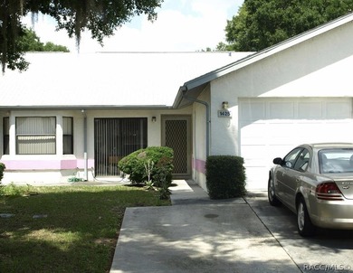 Lake Spivey Home Sale Pending in Inverness Florida