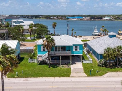 Custom built post Harvey. This 3/2 island home includes an - photo 1