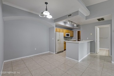 **GATED COMMUNITY**SCREENED IN PATIO**OPEN FLOOR PLAN**NEW - photo 3