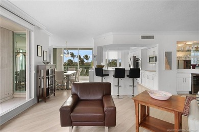 This stunning Oceanfront 3-bedroom, 2.5-bath end unit condo - photo 10