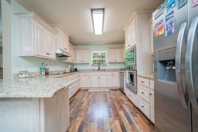 VERY MOTIVATED SELLER, Seller says bring all offers! Welcome to - photo 8