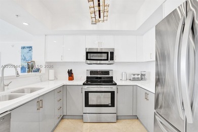 Desirable oceanfront building in the heart of Sunny Isles Beach! - photo 4