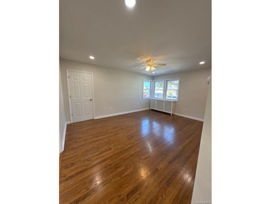 Welcome to this beautiful completely renovated 3-bedroom home - photo 3