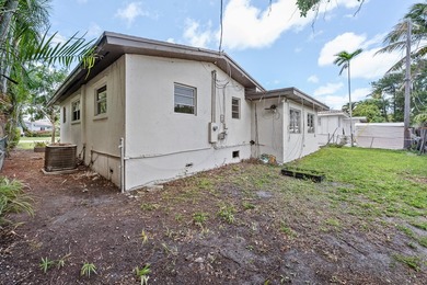 This 3-bedroom, 2-bath home offers the charm of classic design - photo 34