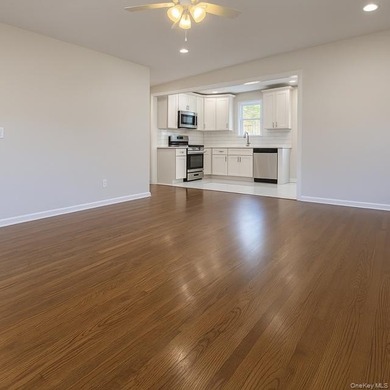 Welcome to this beautiful completely renovated 3-bedroom home - photo 5