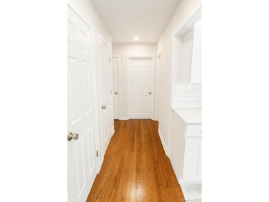 Welcome to this beautiful completely renovated 3-bedroom home - photo 8