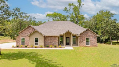 Lake Gladewater Home For Sale in Gladewater Texas