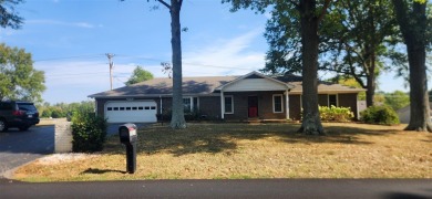 (private lake, pond, creek) Home For Sale in Bowling Green Kentucky