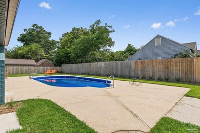 A rare find in the heart of East Hill! Situated on a triple - photo 46