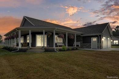 Welcome to this beautifully built 2025 ranch, perfectly situated - photo 1
