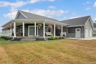 Welcome to this beautifully built 2025 ranch, perfectly situated - photo 2