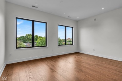 Enjoy an exclusive contemporary lifestyle downtown in Chatham