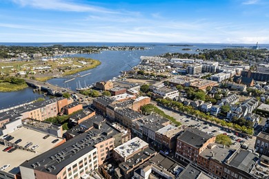 Experience the perfect blend of space and vibrant city living in - photo 12