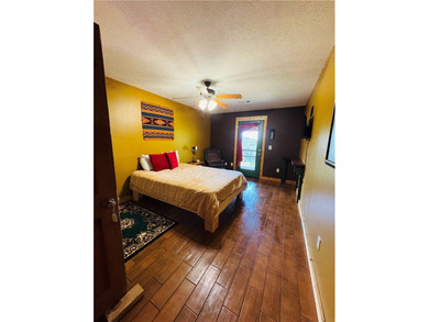 Bring your family and business plan-Centerpoint Lodge offers - photo 16