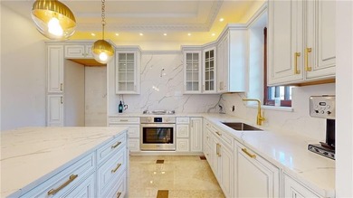 Best neighborhood! Luxury 3 story Mansion-Like house, among very - photo 17