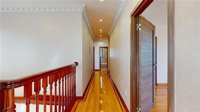 Best neighborhood! Luxury 3 story Mansion-Like house, among very - photo 21