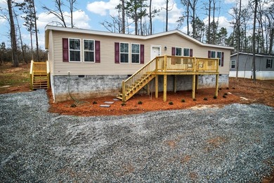 Lake Sinclair Home For Sale in Milledgeville Georgia