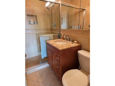 Luxury Coop Centrally Located . Move in Ready. Hardwood Floors - photo 23