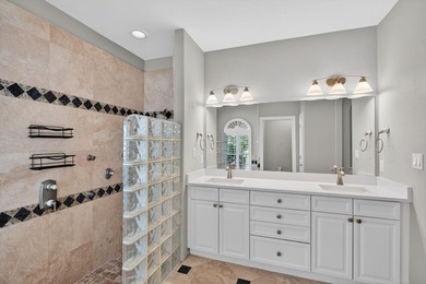 Welcome to luxury living in Regatta Bay Golf and Yacht Club, one - photo 32
