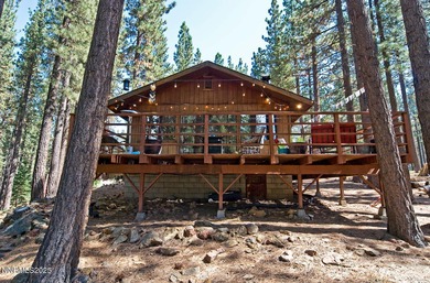 This cozy and comfortable, recently updated home would make the - photo 4
