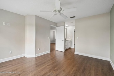 This beautifully renovated 2-bedroom, 2-bath ground-floor condo - photo 7