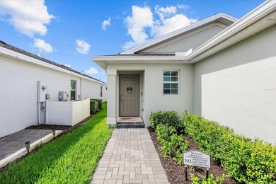 Welcome to this thoughtfully designed 3 bedroom, 2 bathroom - photo 3