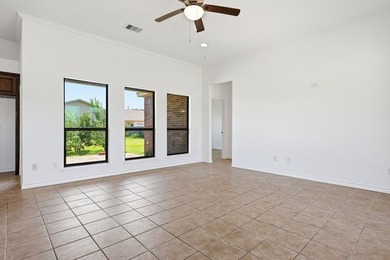Discover this beautiful Fulton, Texas home with 3 spacious - photo 6