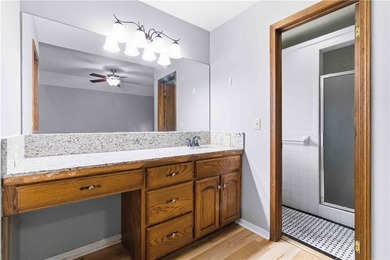 Fantastic opportunity in a prime Bella Vista location! This - photo 21