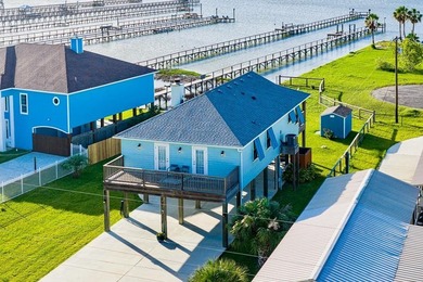 Coastal Bayview Retreat - Fully Furnished & Turnkey Experience - photo 1