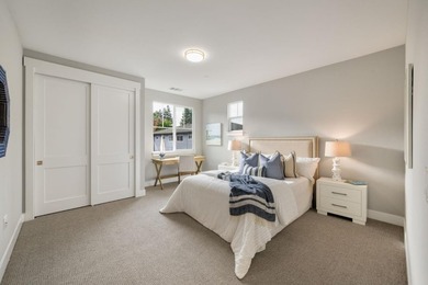 Newly constructed residence offers a thoughtfully designed - photo 22