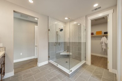 Newly constructed residence offers a thoughtfully designed - photo 27