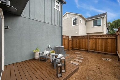 Newly constructed residence offers a thoughtfully designed - photo 31