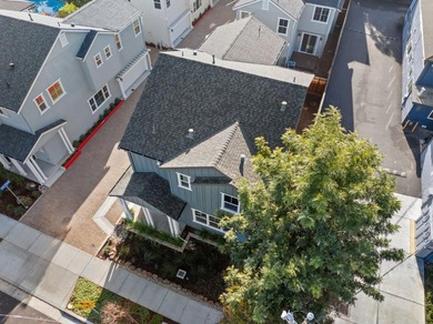 Newly constructed residence offers a thoughtfully designed - photo 34