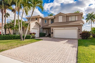 (private lake, pond, coastal) Home For Sale in West Palm Beach Florida