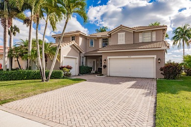 (private lake, pond, coastal) Home For Sale in West Palm Beach Florida