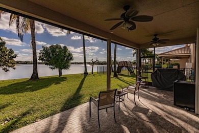 Welcome to this beautifully designed two-story home, offering 5 - photo 8
