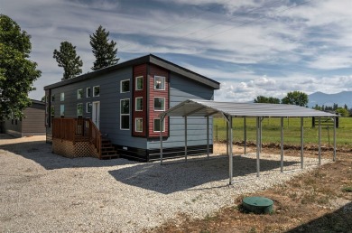 (private lake, pond, creek) Home For Sale in Corvallis Montana