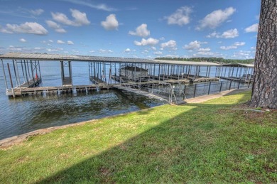 Rare Lakefront Opportunity: Nostalgic End-Unit at The Landing - - photo 6