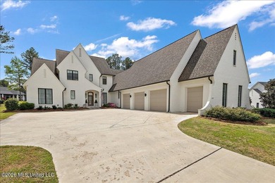 Stunning home with scenic views of 18th hole on Reunion's - photo 1